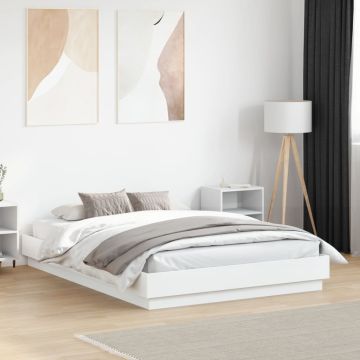 vidaXL Lovos rėmas, baltos spalvos, 140x190cm, apdirbta mediena