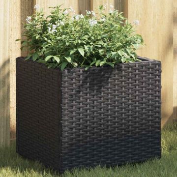 vidaXL Sodo loveliai, 2vnt., juodos spalvos, 36x30x32cm, poliratanas