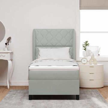 vidaXL Kiemas lova su čiužiniu Šviesiai pilka 200 x 90 cm Aksomas